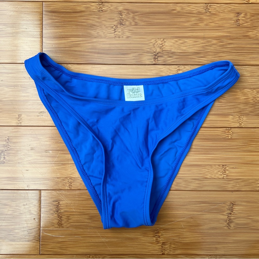 Wild Fable Preowned Scoop Front High Waist High Leg Cheeky Bikini Bottom